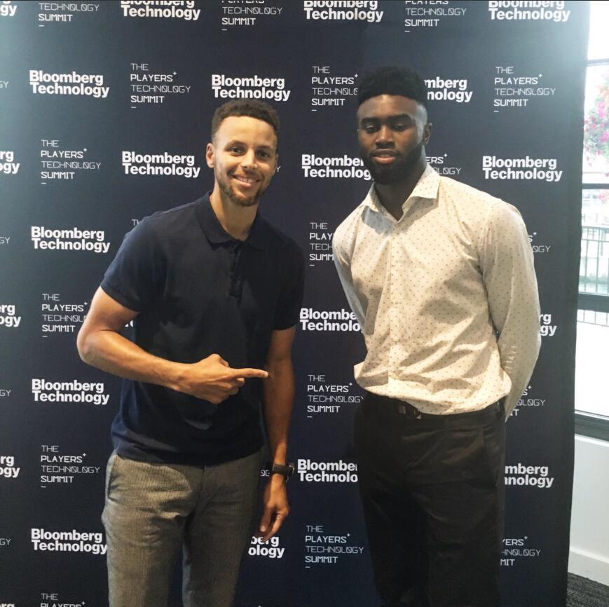 NBA交易市场动态：湖人完成外援引进,（NBA交易快讯：湖人敲定外援加盟）