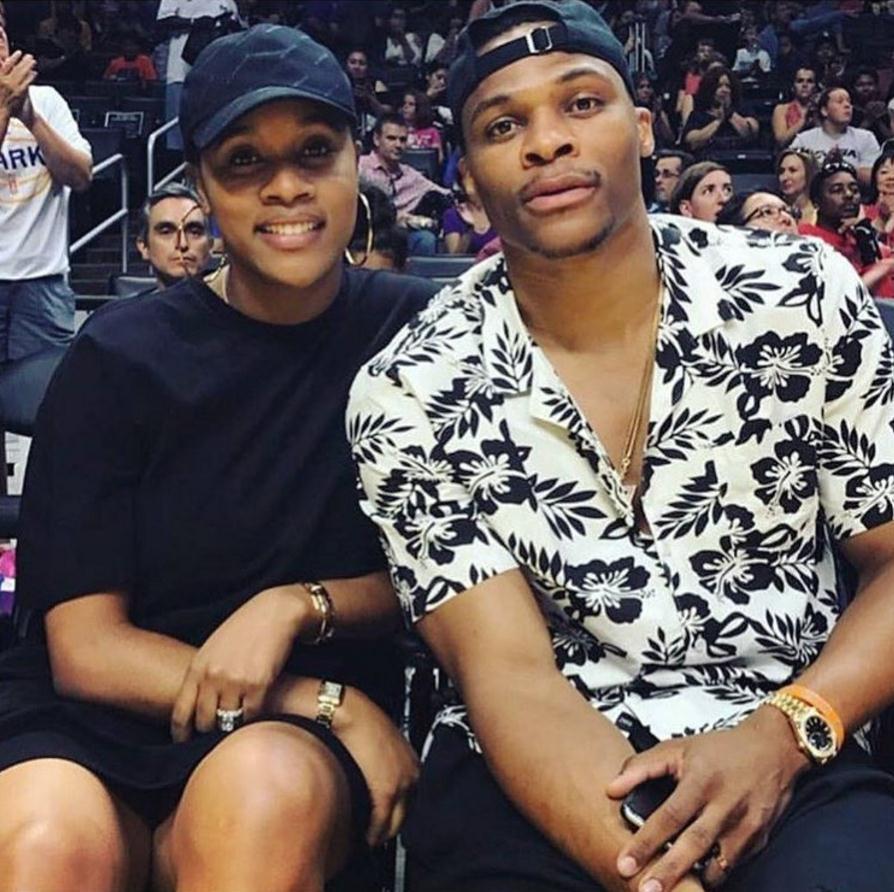 ESPN：马雷斯卡希望引进世界级中卫和门将，并给库库找替补（ESPN：马雷斯卡欲签世界级中卫与门将，并为库库寻觅替补）