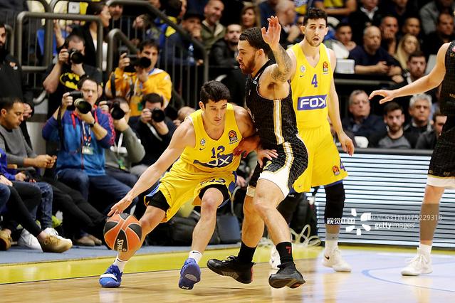 巴尔韦德：目前不会考虑让尼科进行手术治疗（巴尔韦德：暂不考虑让尼科动手术）