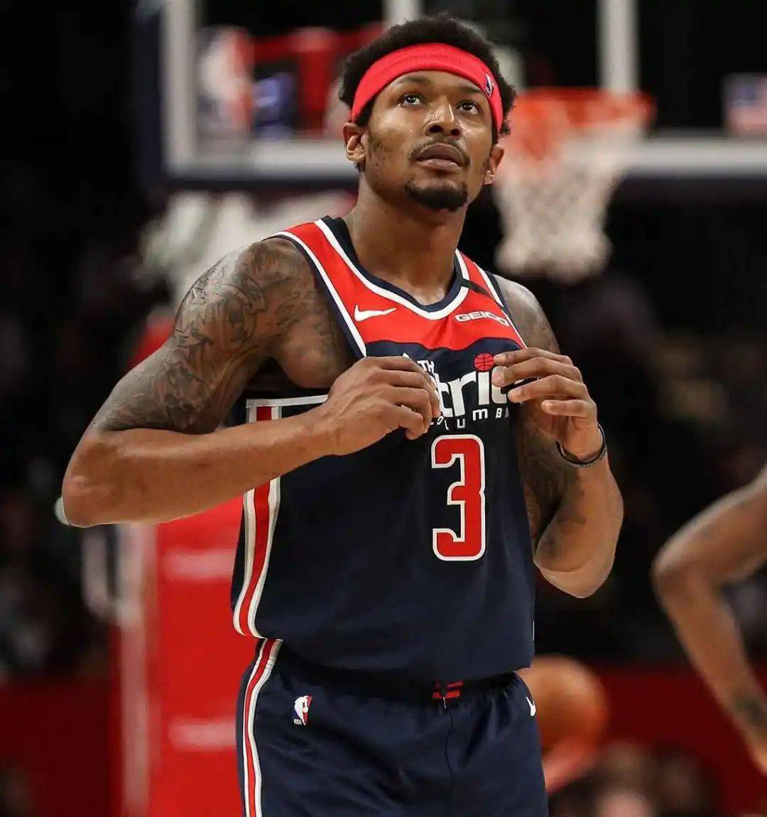 意媒：多队盯国米17岁中卫布雷达，国米看好球员天赋无意放人（意媒：多队追逐国米17岁中卫布雷达，国米看重其天赋暂不放人）